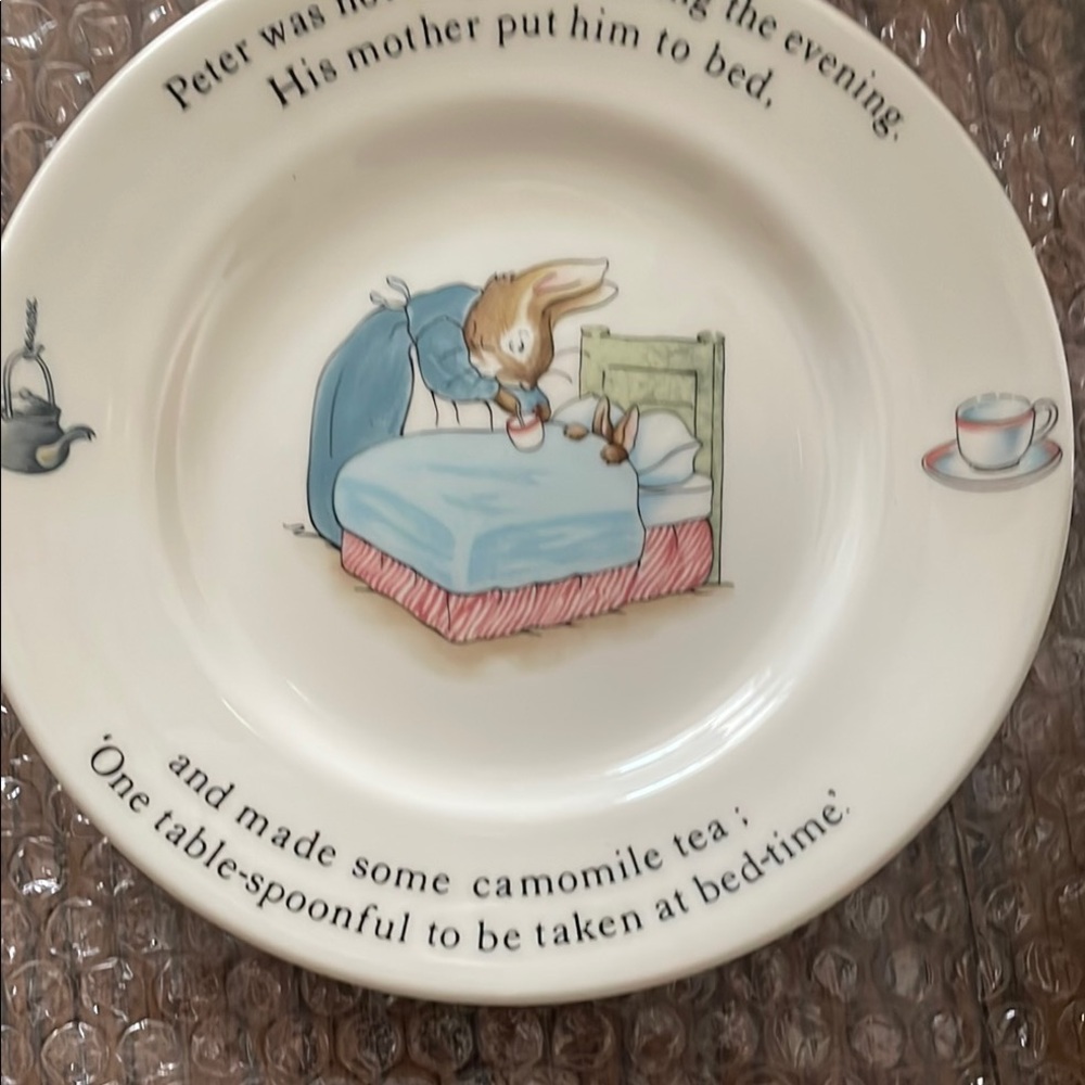 Peter Rabbit Dining Set - Cream - Picture 3 of 5